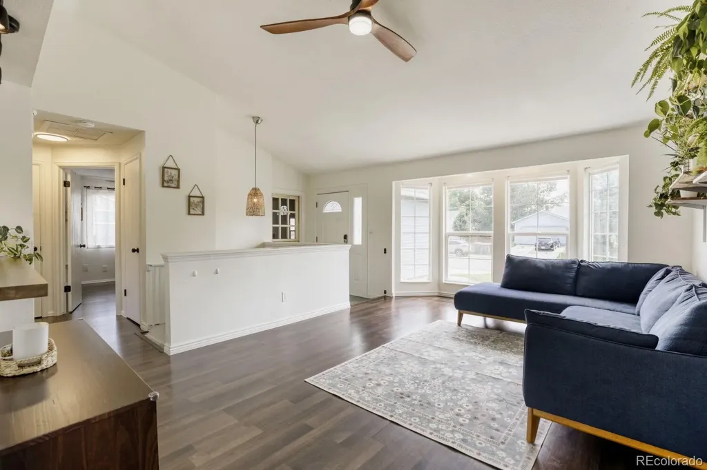 2155 Steele Street Longmont CO 80501