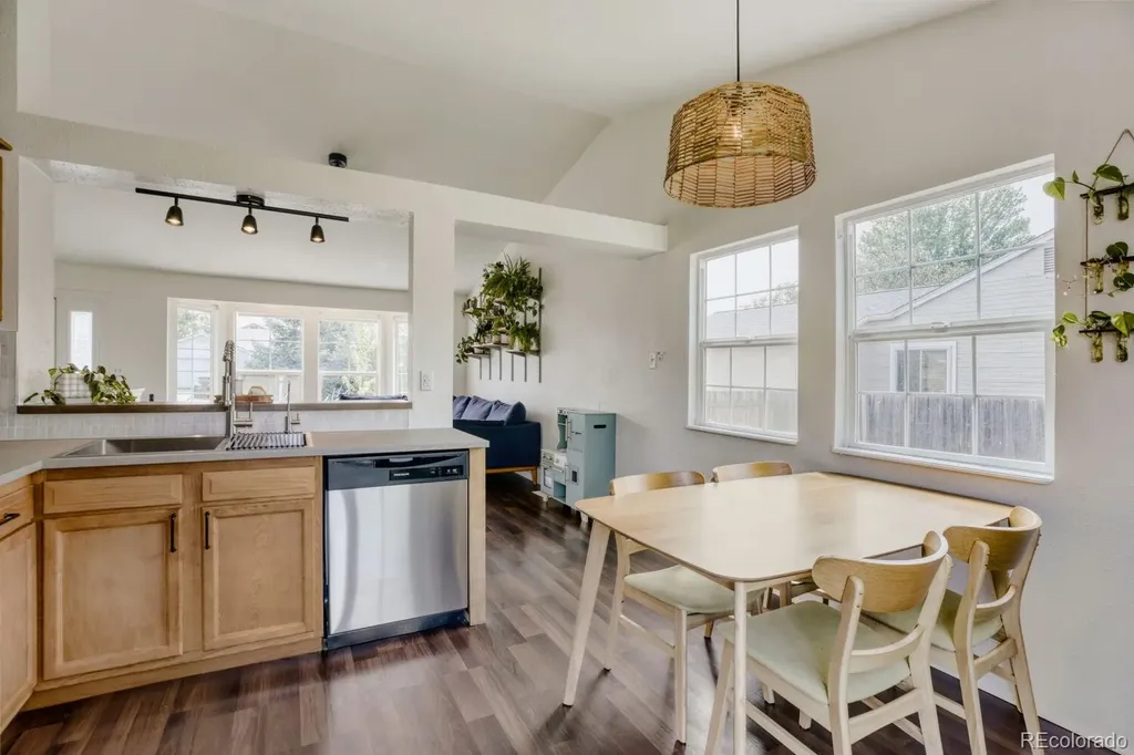 2155 Steele Street Longmont CO 80501