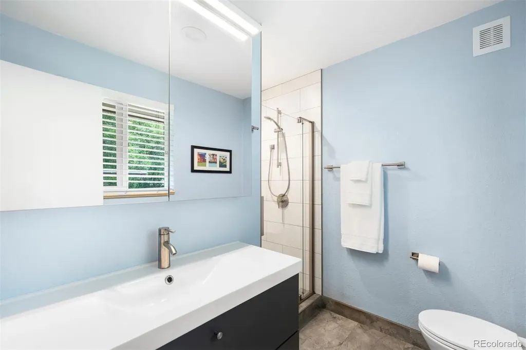 5 Circle Drive Denver CO 80215