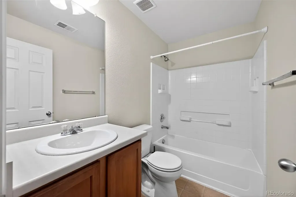 5810 Ceylon Street Denver CO 80249