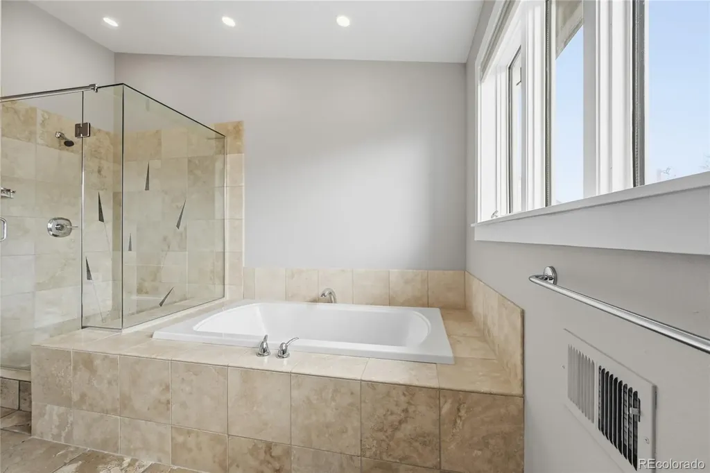 860 Union Avenue Boulder CO 80304