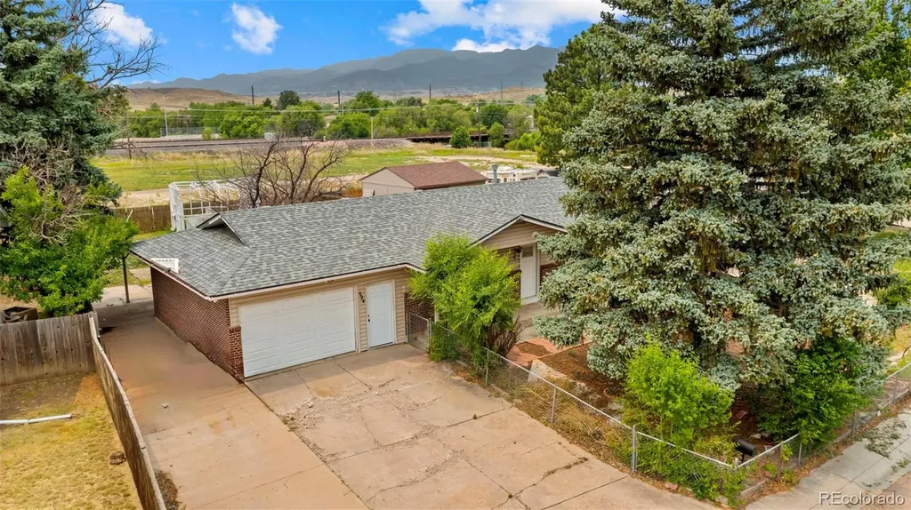 224 Harvard Street Colorado Springs CO 80911