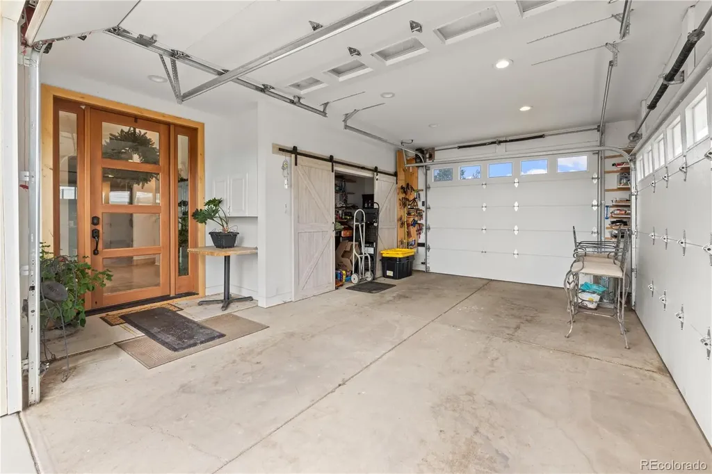 6170 N 79th Street Niwot CO 80503