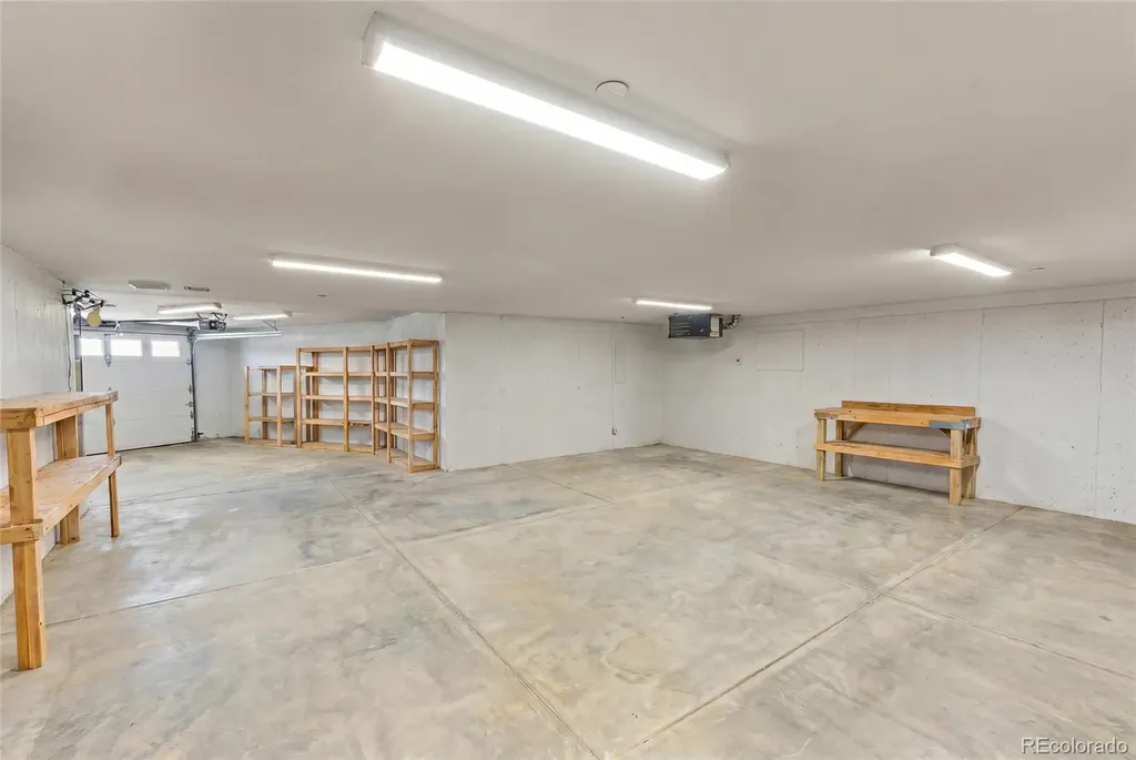 6170 N 79th Street Niwot CO 80503