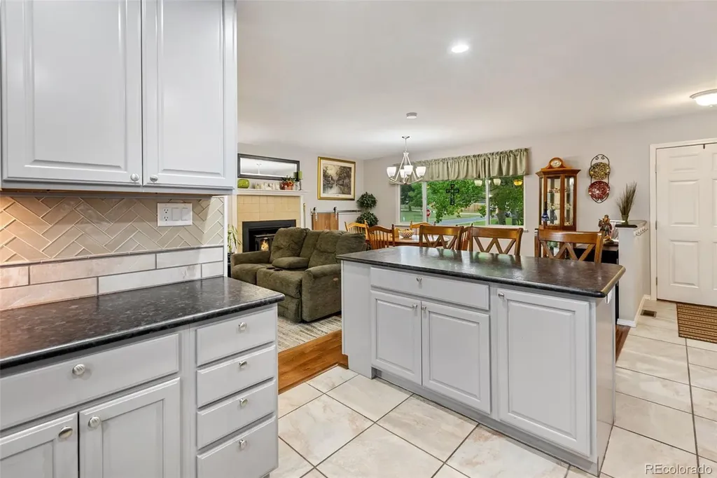 100 Chulita Senda Street Woodland Park CO 80863