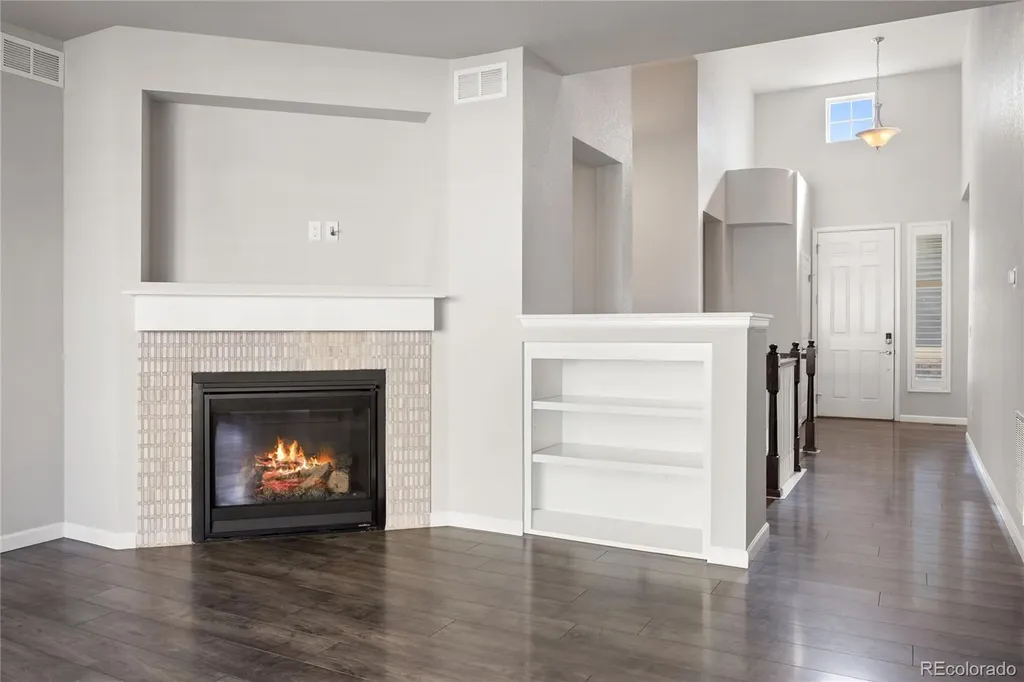 6693 S Muscadine Court Aurora CO 80016