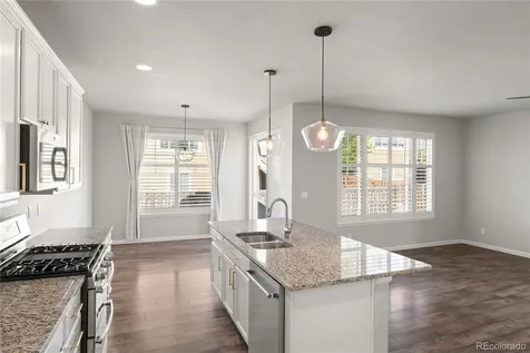 6693 S Muscadine Court Aurora CO 80016
