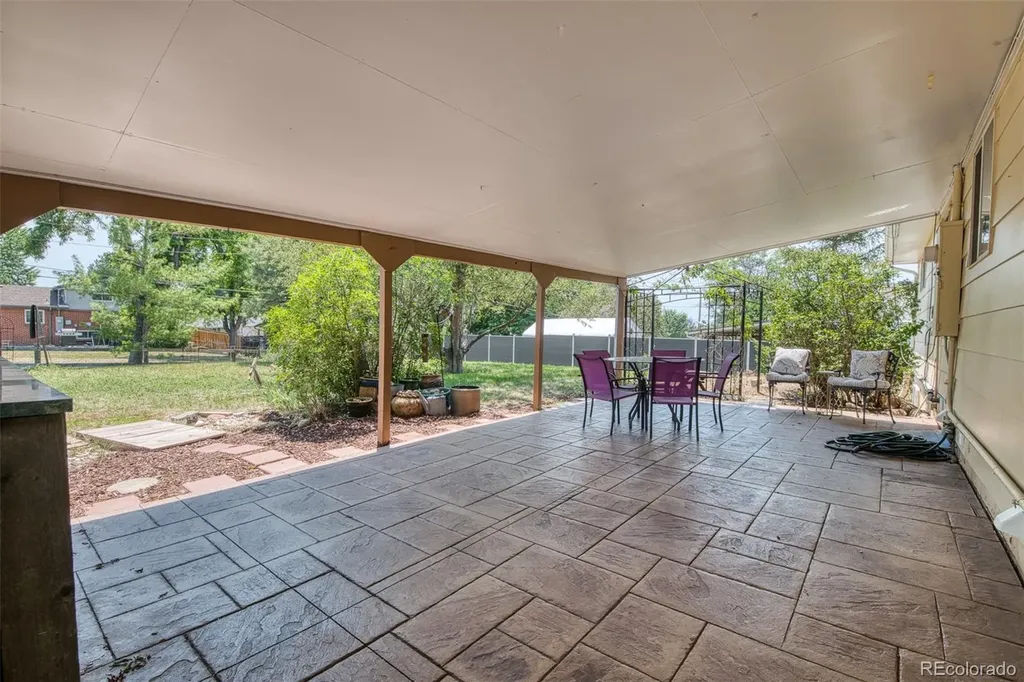 8584 E Briarwood Place Centennial CO 80112
