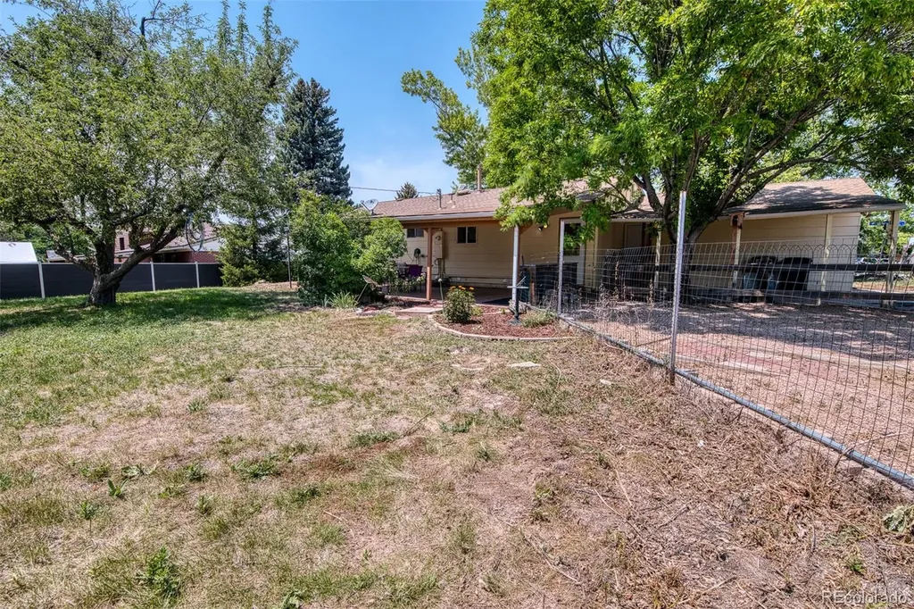 8584 E Briarwood Place Centennial CO 80112