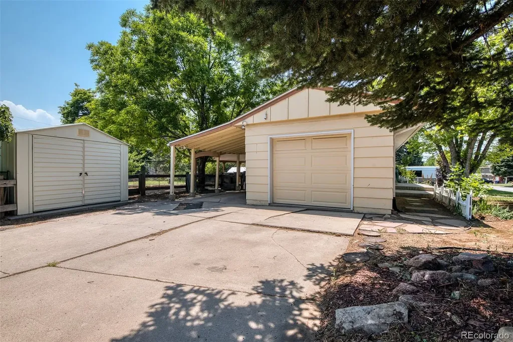 8584 E Briarwood Place Centennial CO 80112
