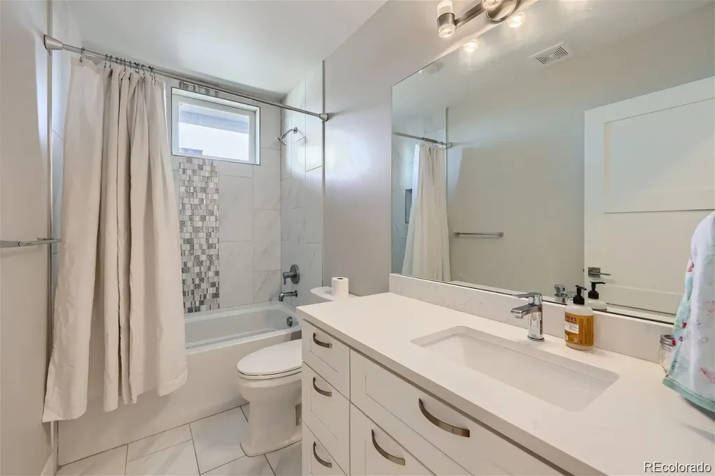 1272 Yates Denver CO 80204