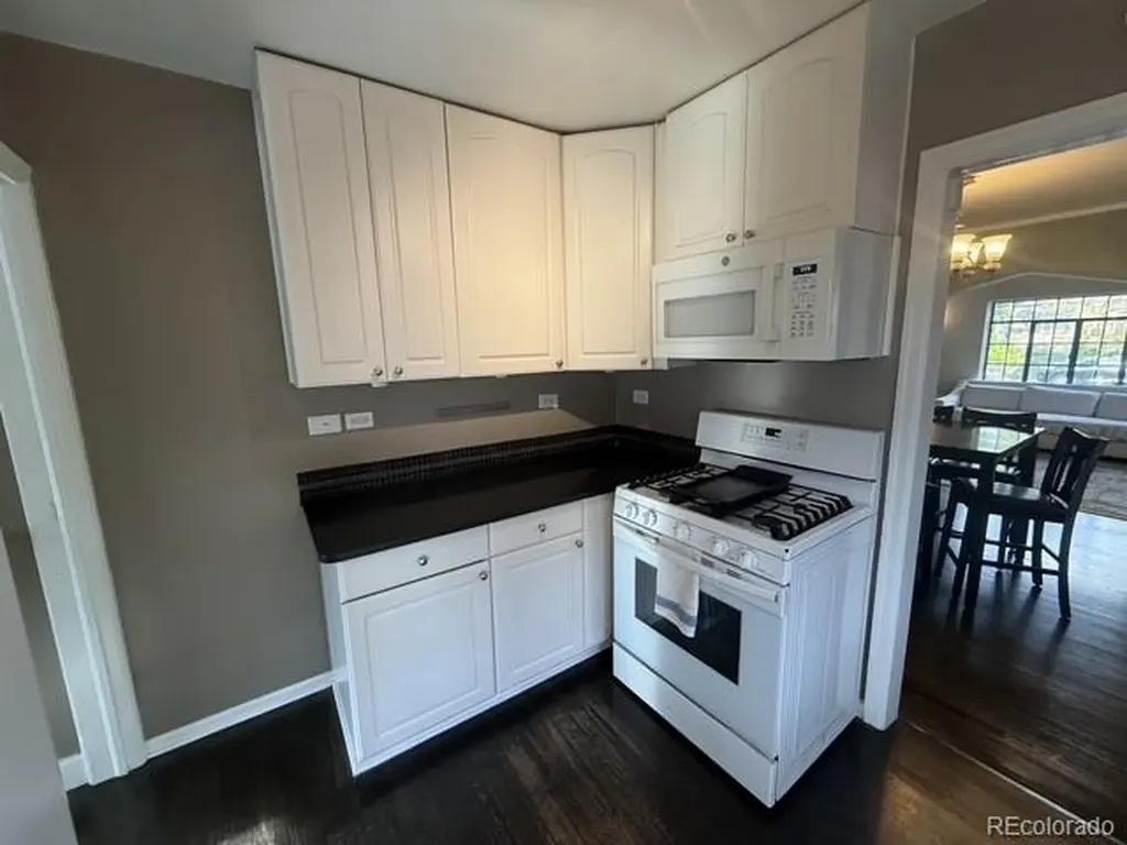 2865 Albion Street Denver CO 80207