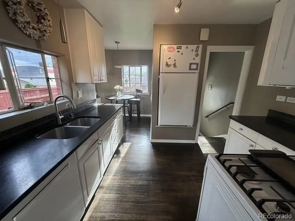 2865 Albion Street Denver CO 80207
