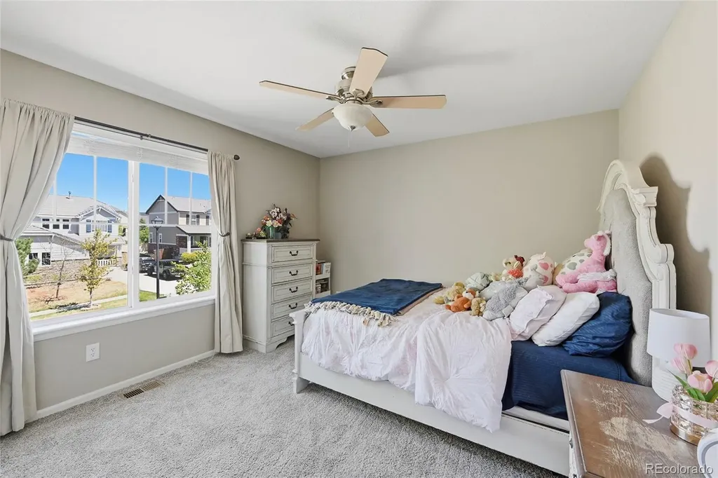 23918 E Alamo Place Aurora CO 80016