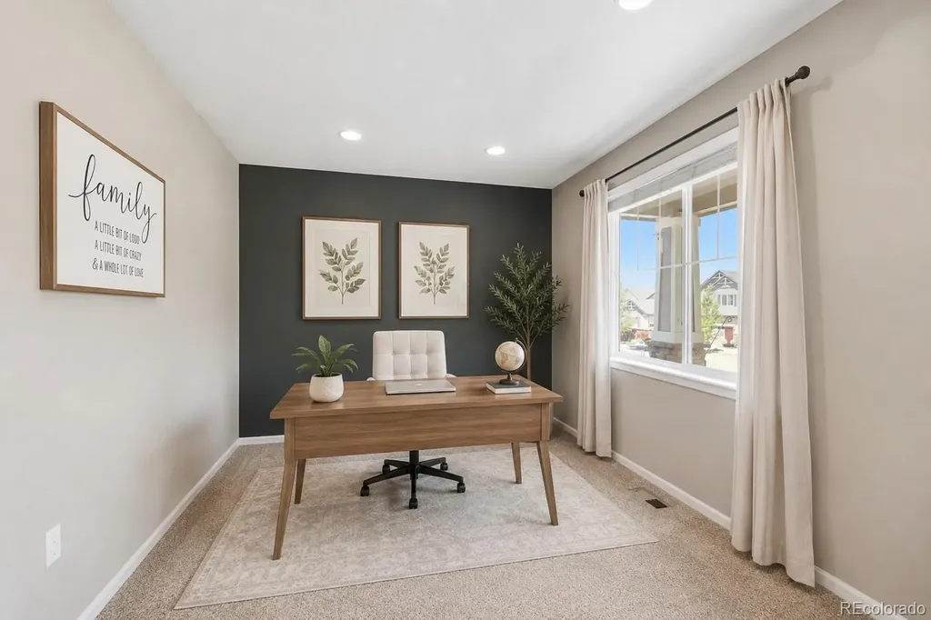 23918 E Alamo Place Aurora CO 80016