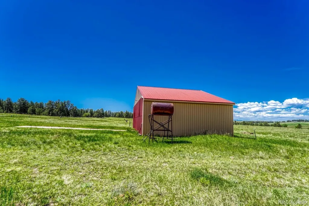 32565 County Road 17-21 Elizabeth CO 80107