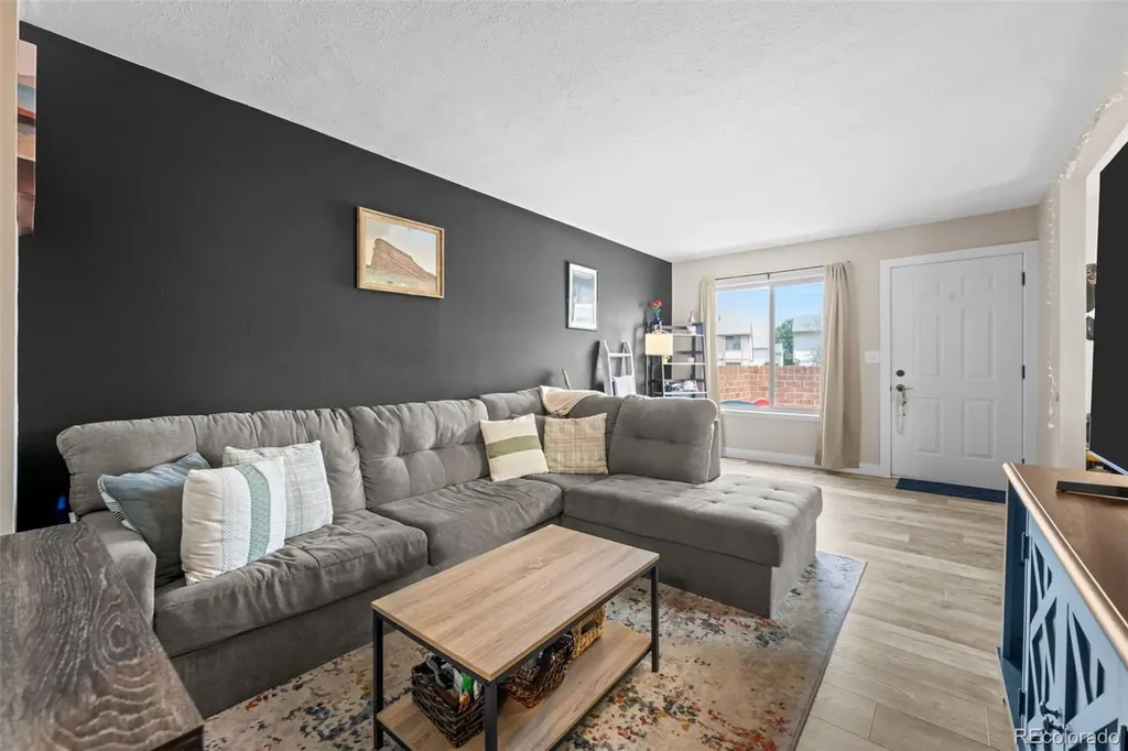 10180 Quivas Street Denver CO 80260