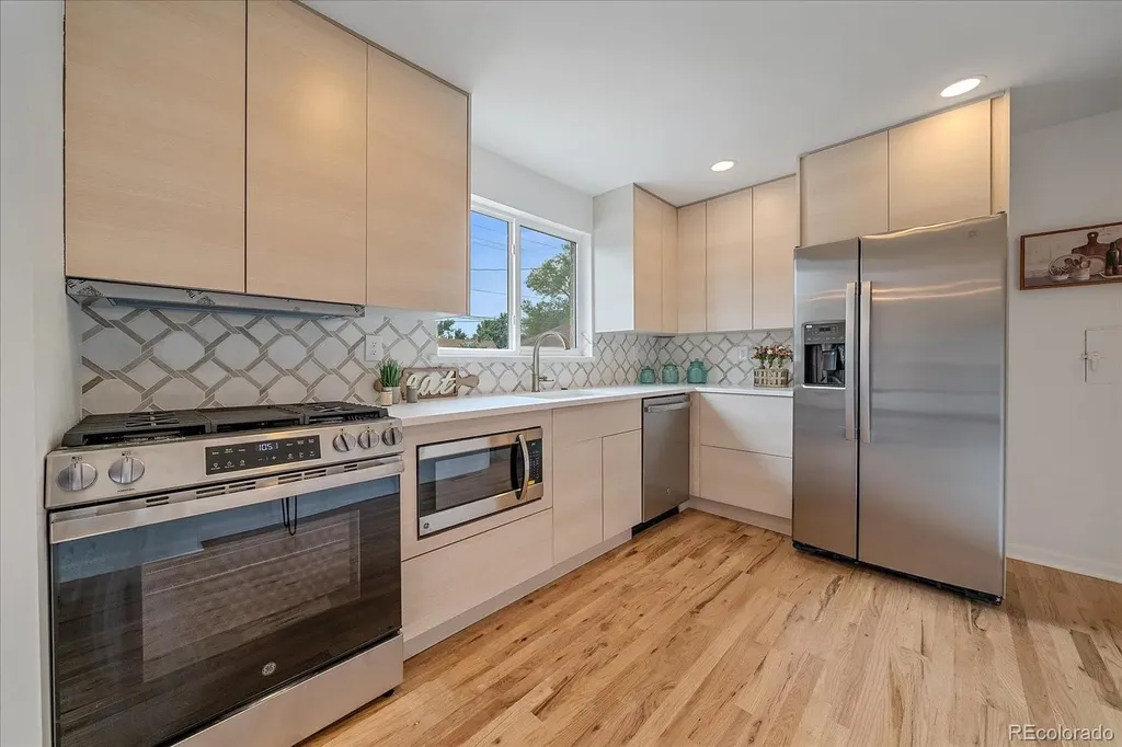 2651 Albion Street Denver CO 80207