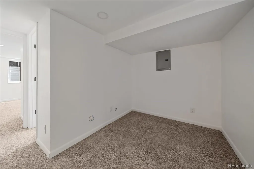 2651 Albion Street Denver CO 80207