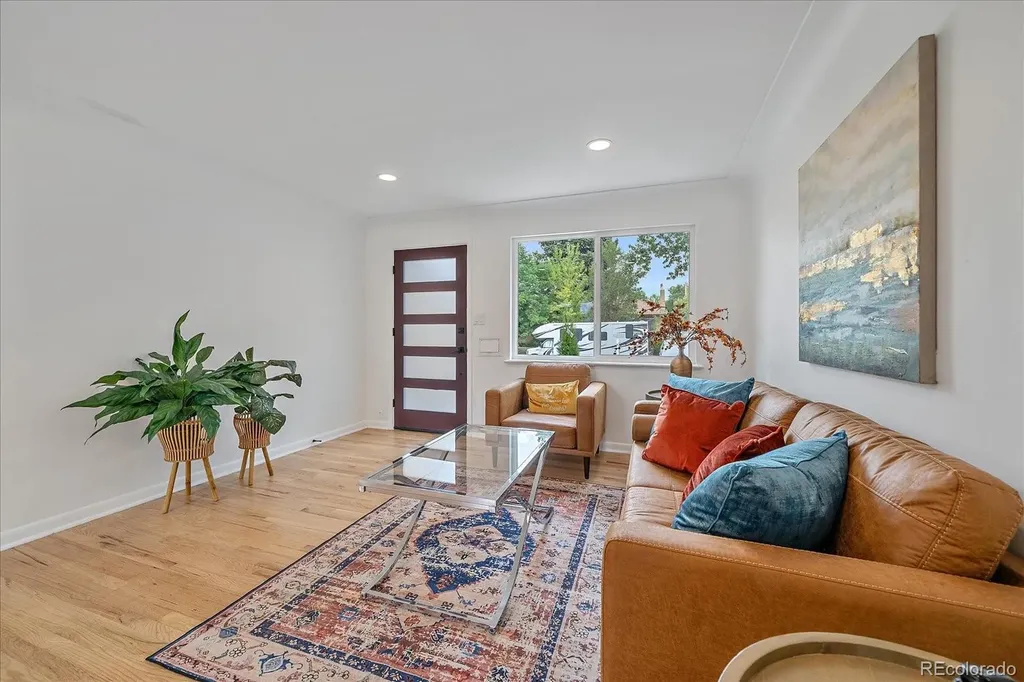 2651 Albion Street Denver CO 80207