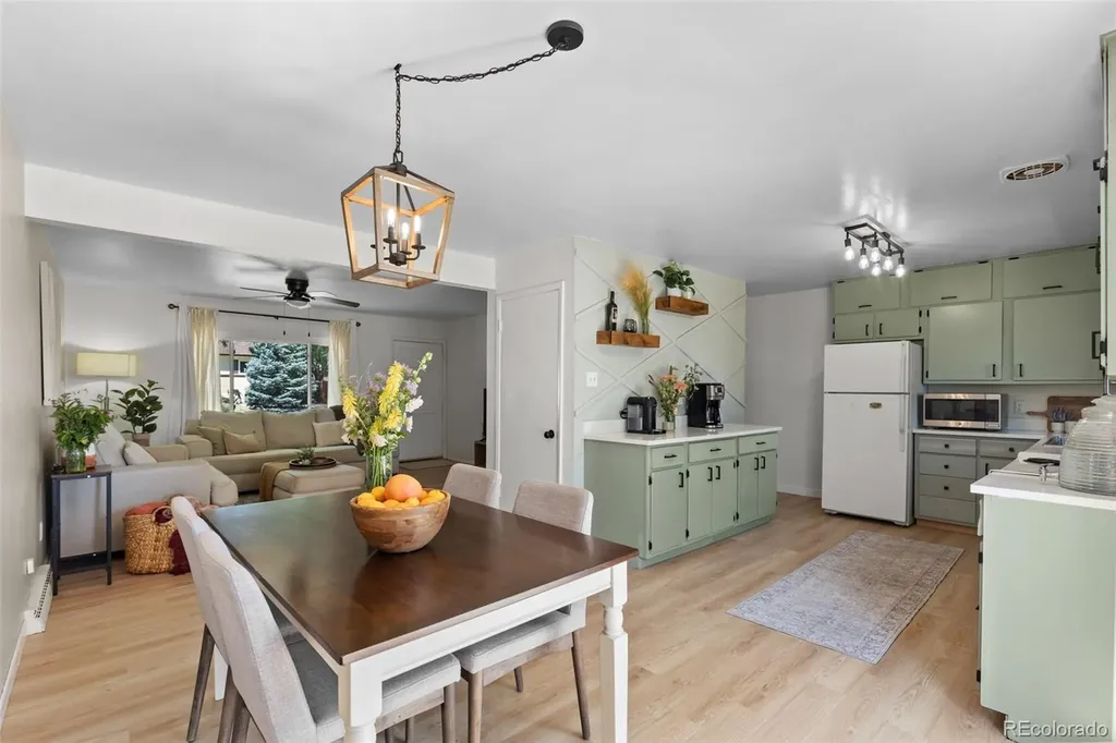598 S Swadley Street Denver CO 80228