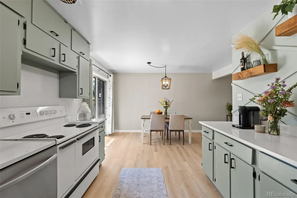 598 S Swadley Street Denver CO 80228