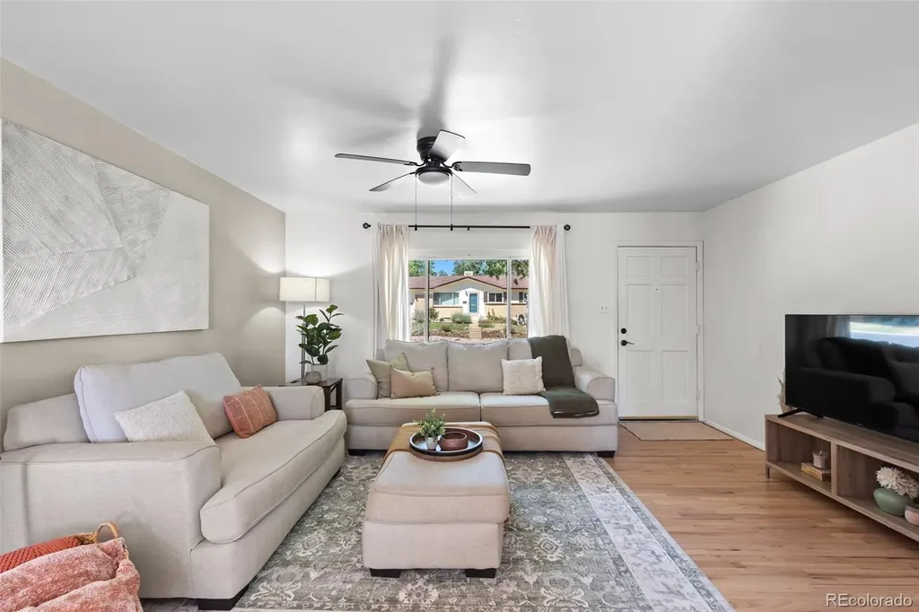 598 S Swadley Street Denver CO 80228