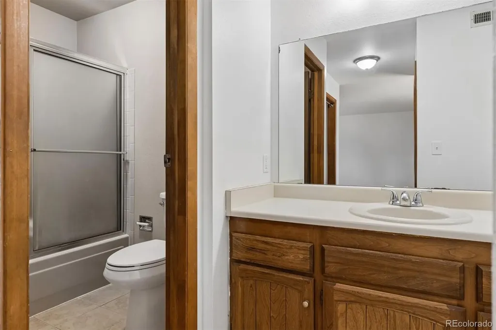 14214 E 1st Drive Aurora CO 80011