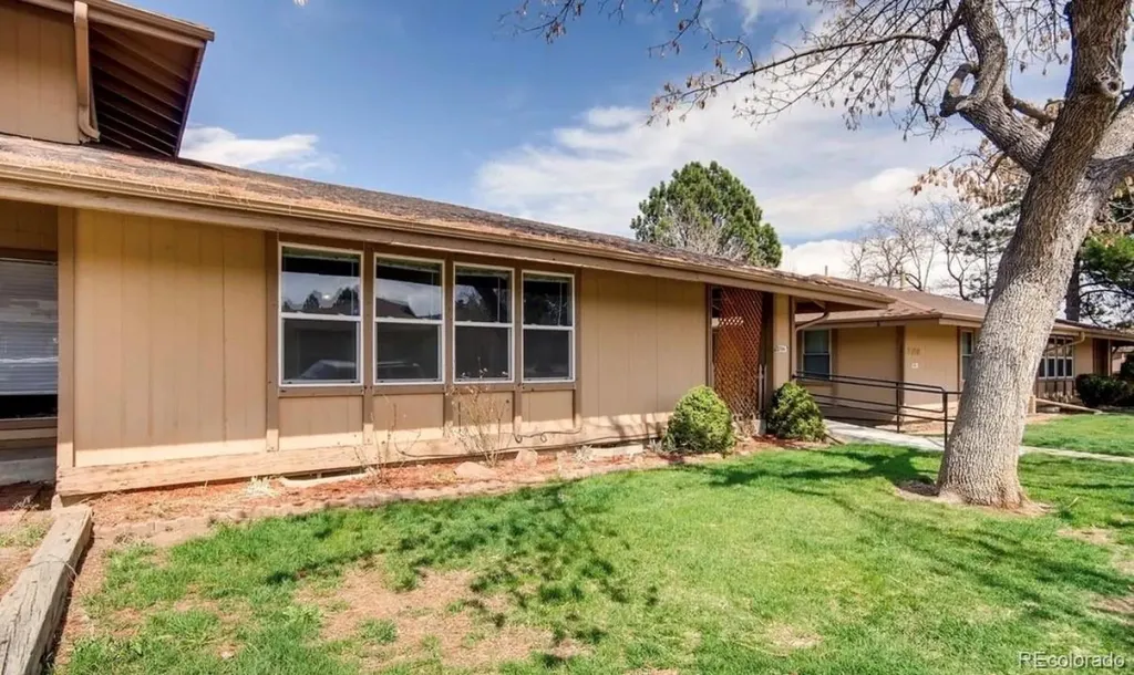 3794 S Fairplay Way Aurora CO 80014
