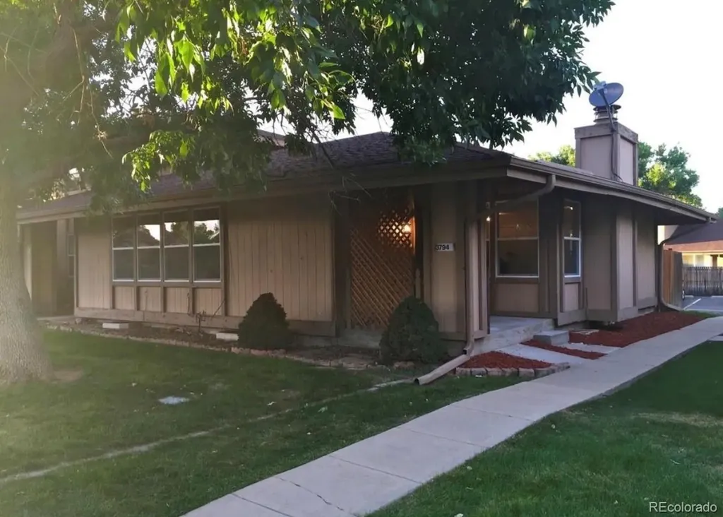 3794 S Fairplay Way Aurora CO 80014