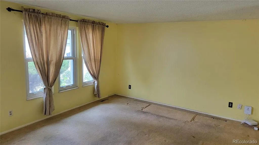 8443 Gray Court Arvada CO 80003