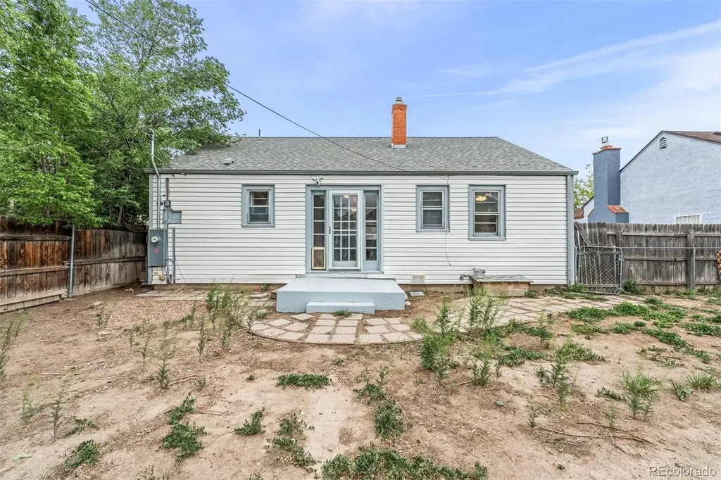323 Arthur Street Pueblo CO 81004