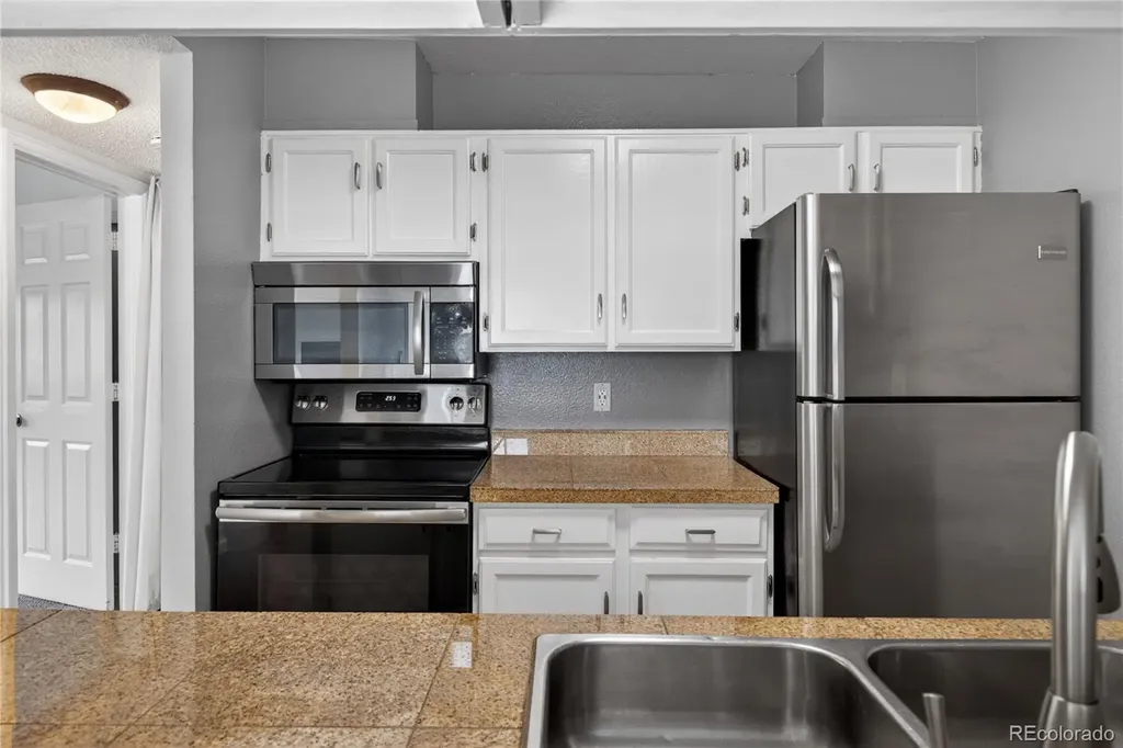 6680 E Mississippi Avenue Denver CO 80224