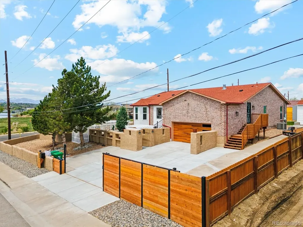 3595 W 67th Avenue Denver CO 80221