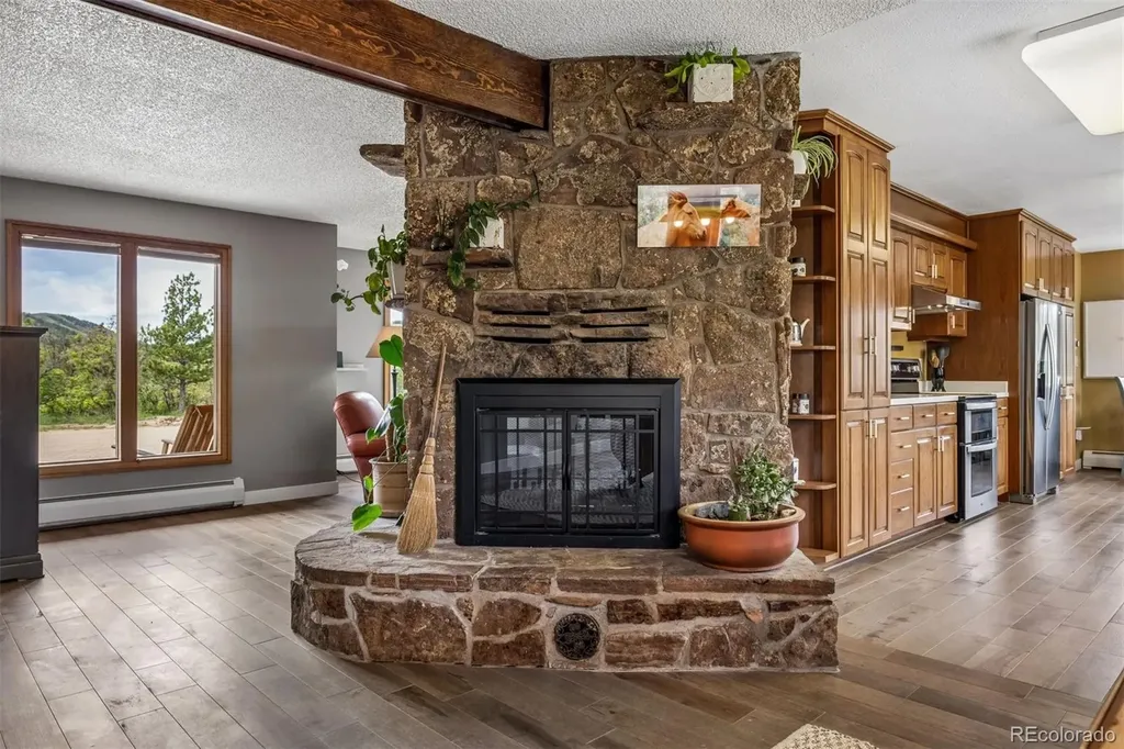 6610 Meadowbrook Lane Sedalia CO 80135
