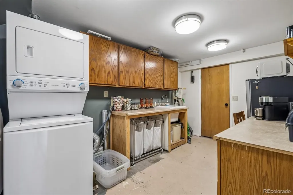 6610 Meadowbrook Lane Sedalia CO 80135