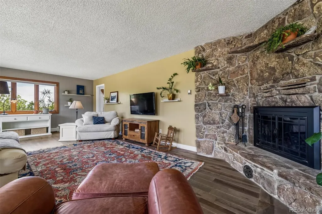 6610 Meadowbrook Lane Sedalia CO 80135