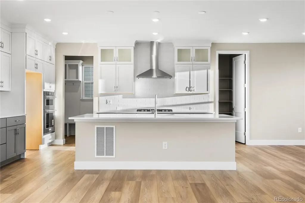 8778 Summerwalk Trail Littleton CO 80125