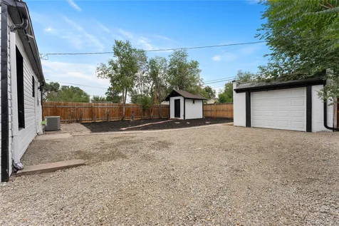 1716 Nome Street Aurora CO 80010