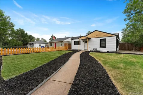 1716 Nome Street Aurora CO 80010