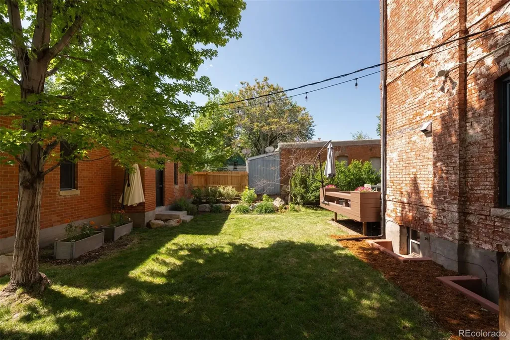 2536 N Gilpin Street Denver CO 80205