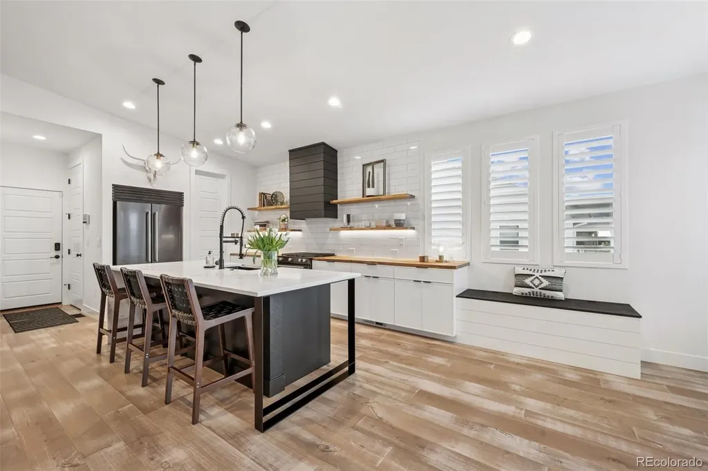 10276 Kentwood Drive Colorado Springs CO 80924