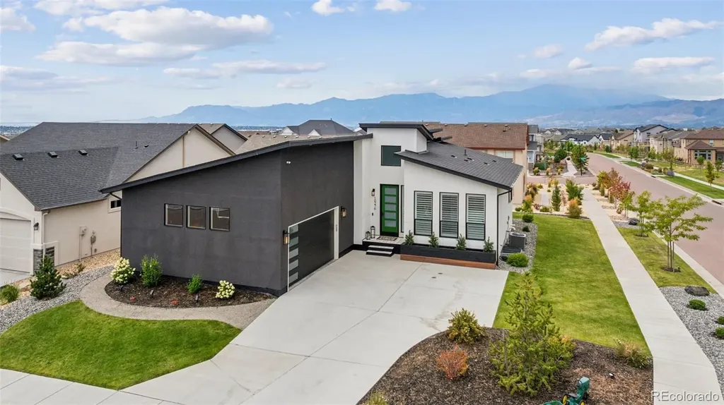 10276 Kentwood Drive Colorado Springs CO 80924