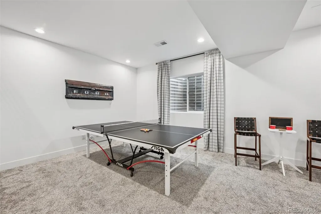 10276 Kentwood Drive Colorado Springs CO 80924