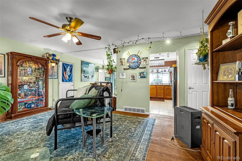 101 Trump Avenue Colorado Springs CO 80909