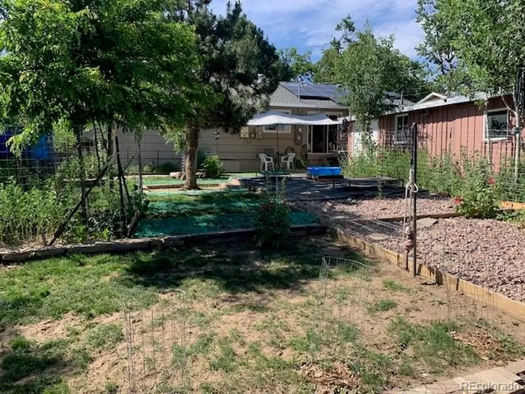 101 Trump Avenue Colorado Springs CO 80909