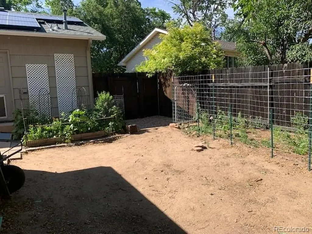 101 Trump Avenue Colorado Springs CO 80909