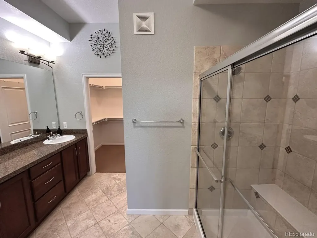 7865 Vallagio Lane Englewood CO 80112