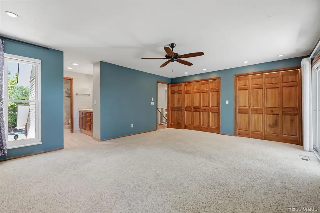 927 Oakwood Drive Castle Rock CO 80104
