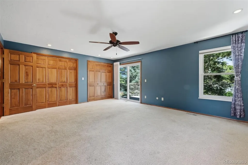 927 Oakwood Drive Castle Rock CO 80104